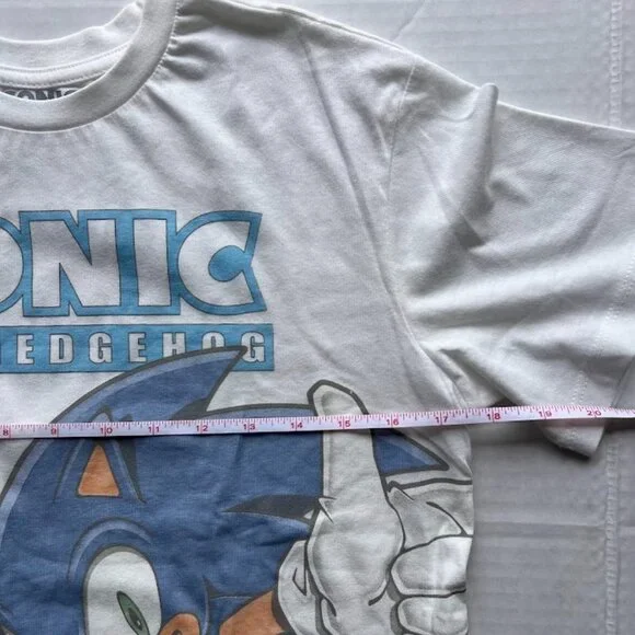 Youth Boys' Sonic the Hedgehog T-Shirt - Size Large (10/12) - Like New - Picture 2 of 5